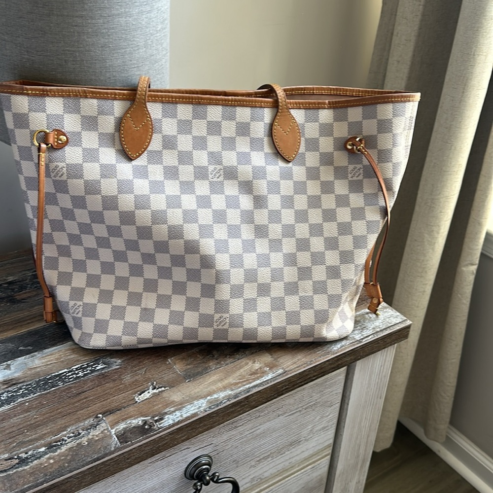Louis Vuitton Neverfull MM Rose Ballerine Damier Azur